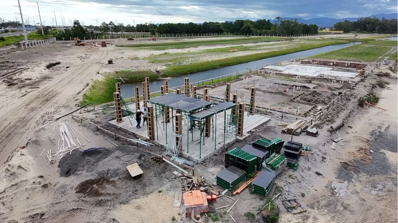 Cimbramento metálico Green Formwork em obra, Capão da Canoa · RS, foto 2